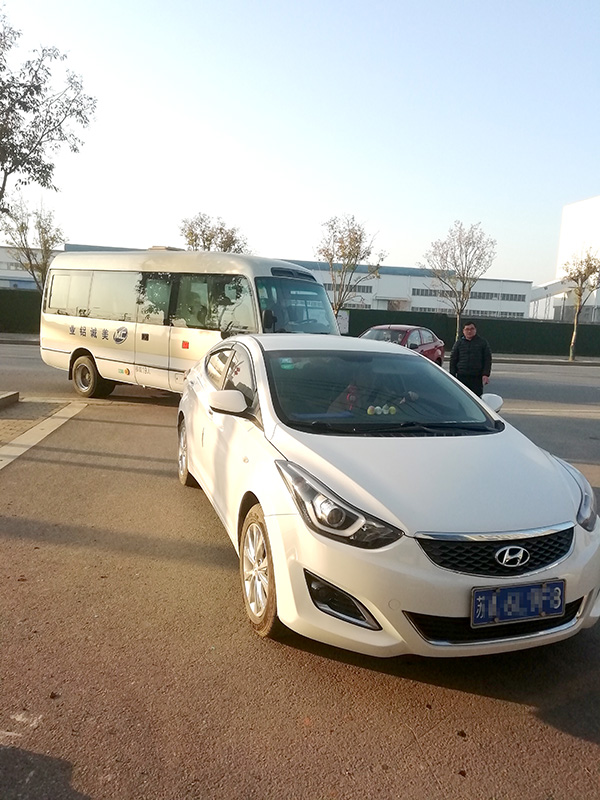 美誠鋁業(yè)班車(chē)到廠(chǎng)
